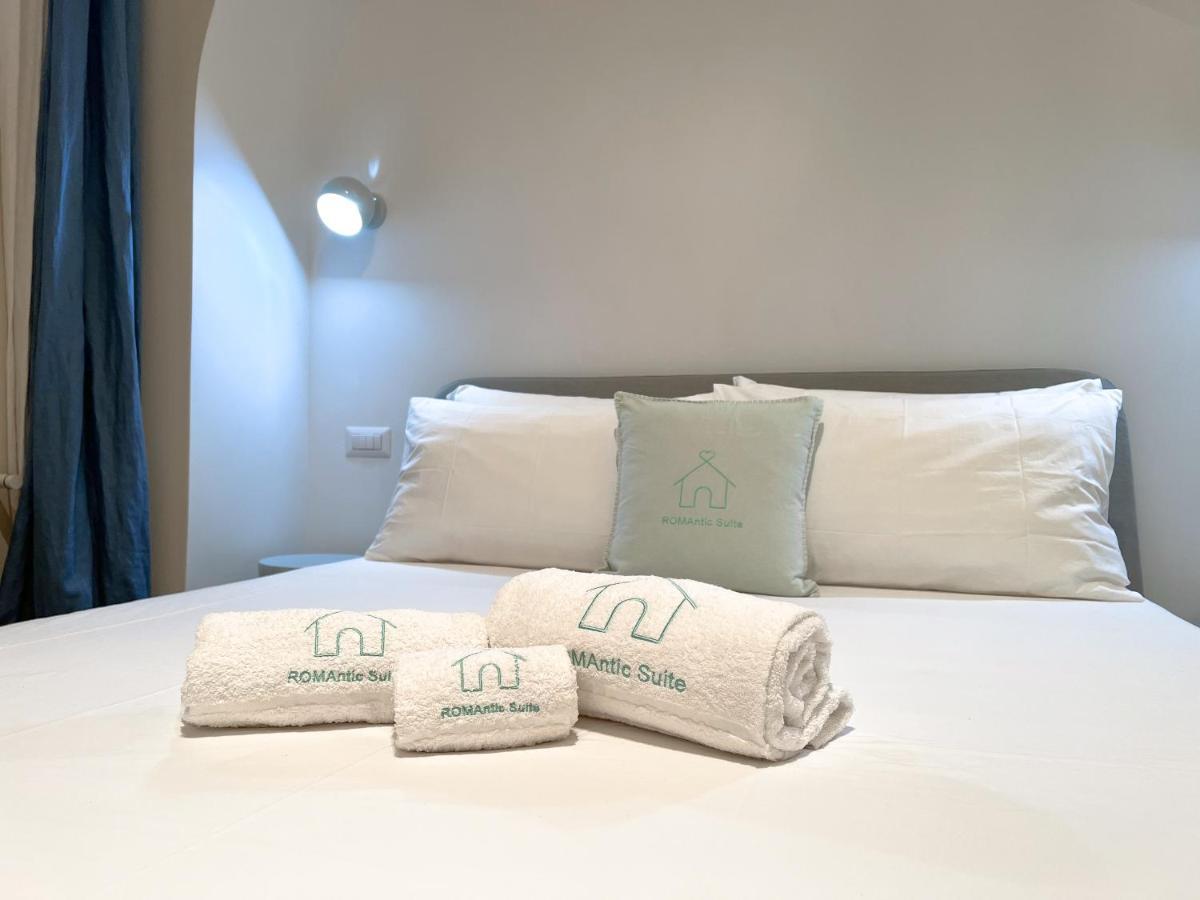 로마 Luxury House & Secret Garden - Strategic Location, 100M To Metro B 아파트 외부 사진